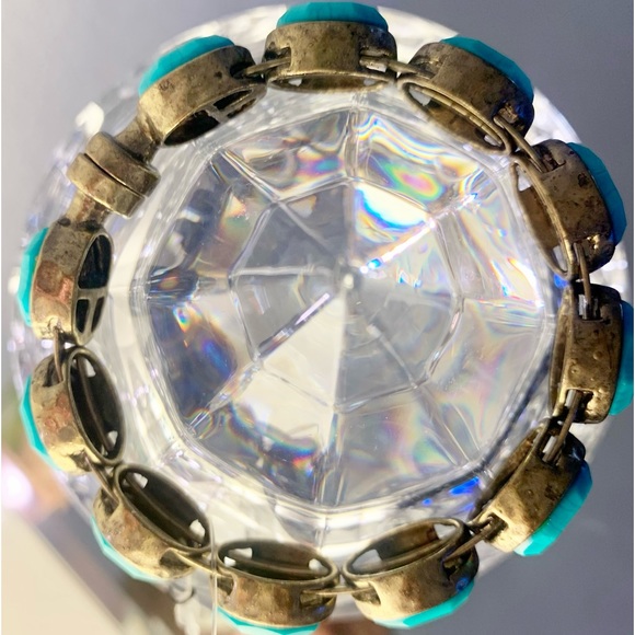 Chico’s Lindy Antique Gold Magnetic Bracelet - Picture 7 of 7